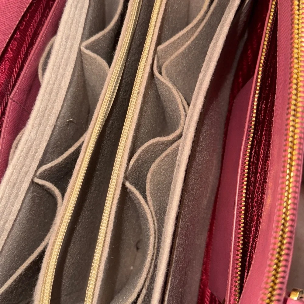 Prada Saffiano Galleria Double Zip Tote - Picture 3 of 4